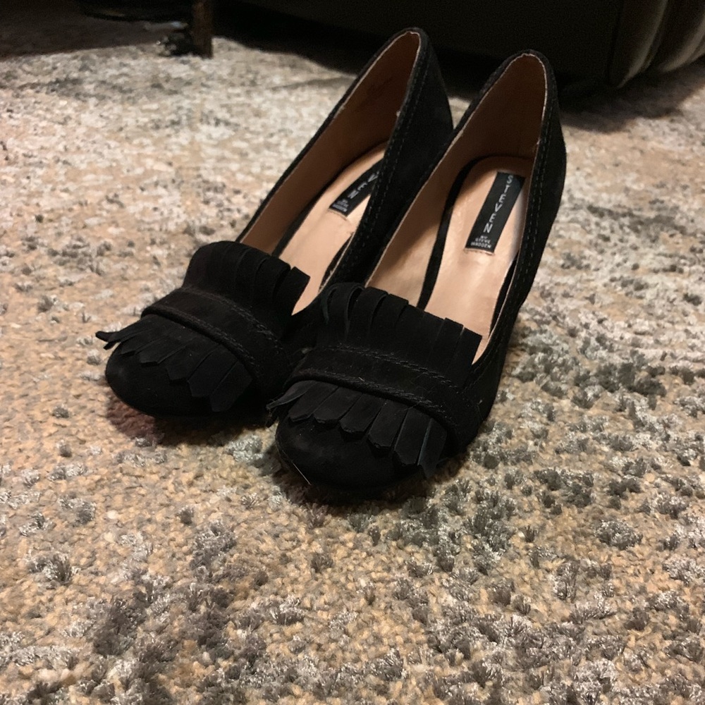 Heeled loafer